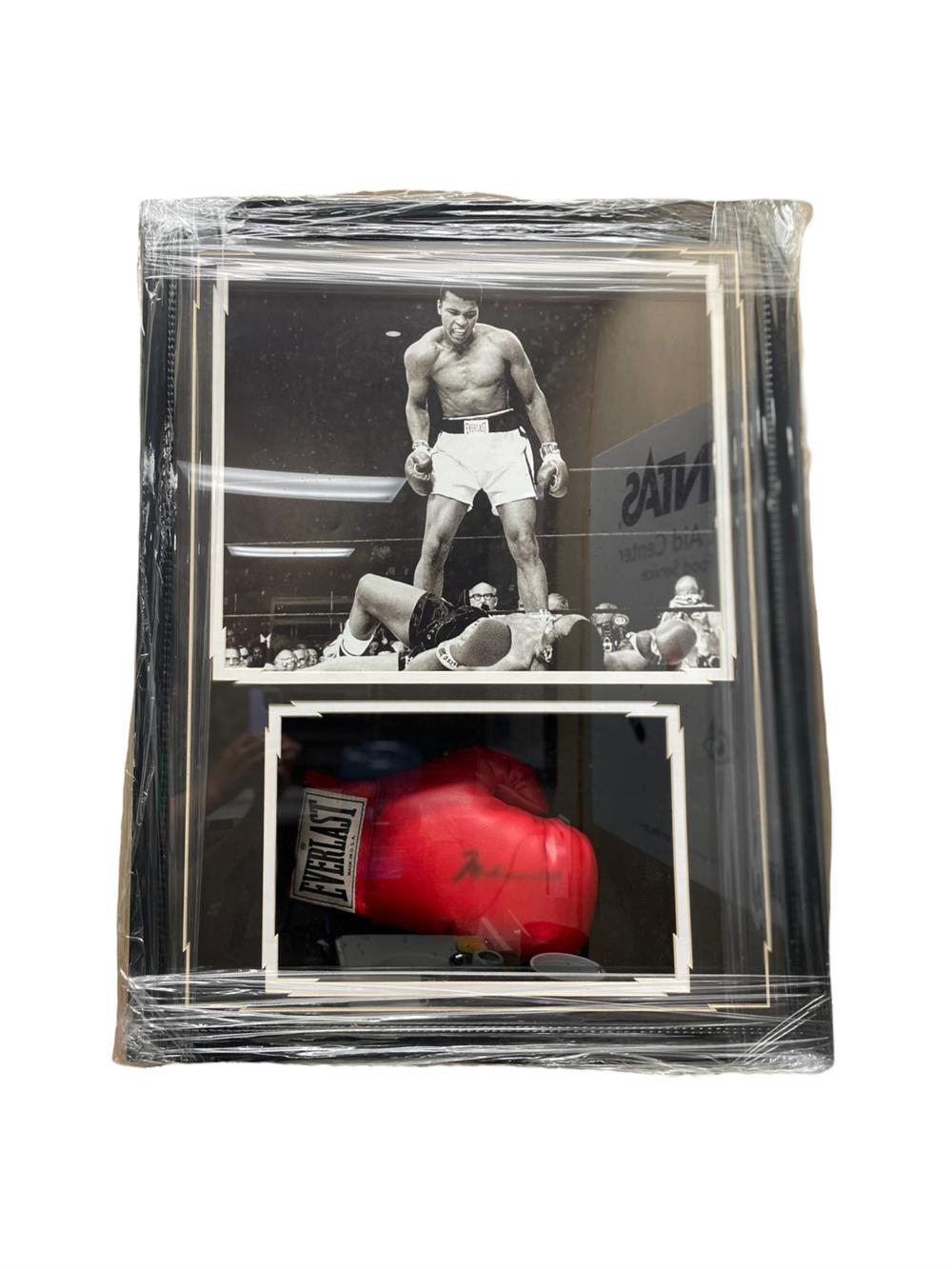 Muhammad Ali Blurred Glove Signature