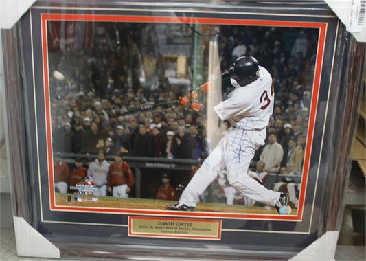 20x24 Autographed Frame - David Ortiz Boston Red Sox