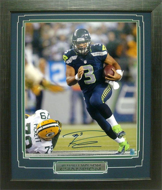 20x24 Autograph Frame - Russell Wilson Seattle Seahawks